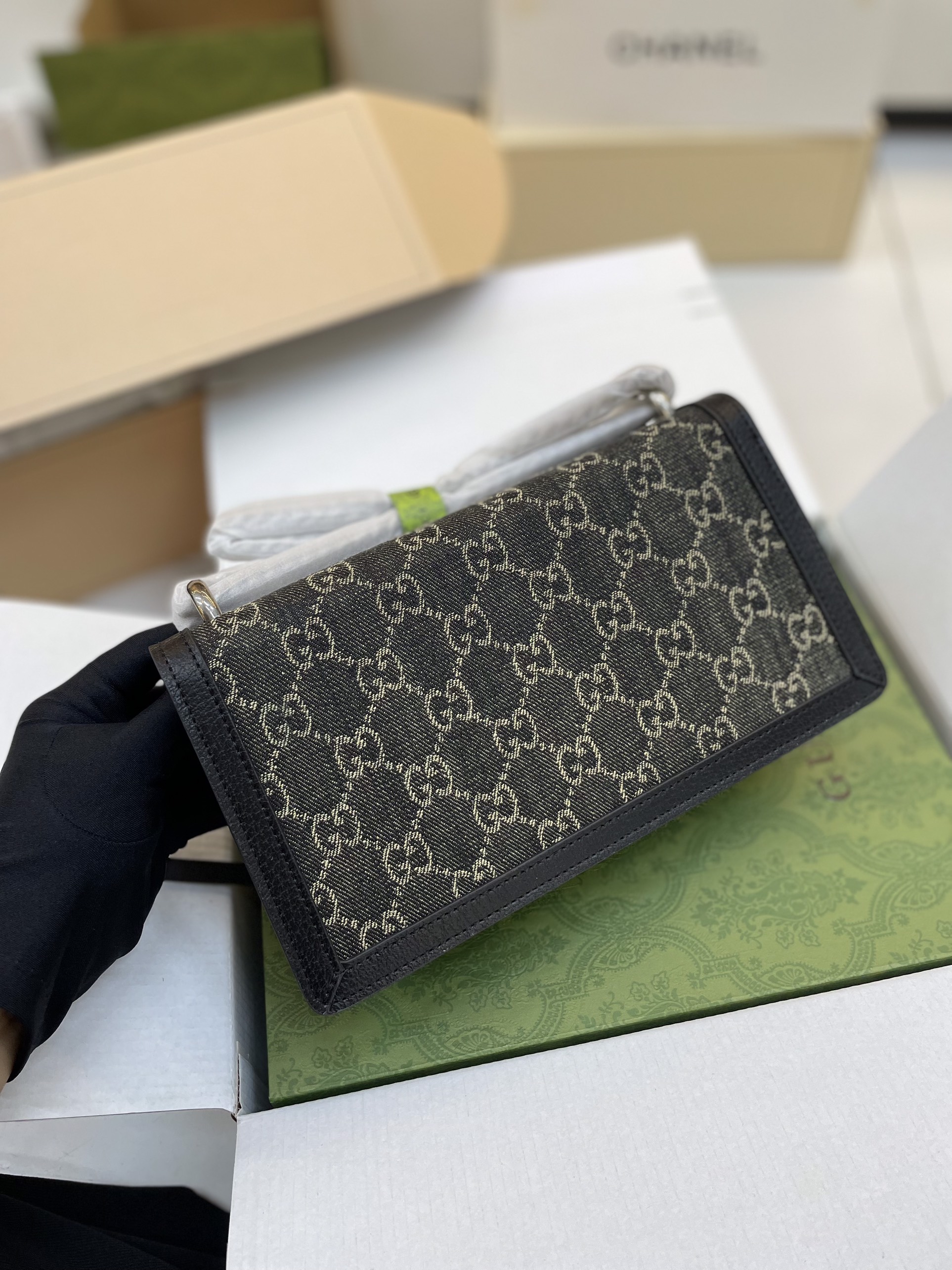 Túi Xách Gucci Dionysus Super Màu Đen Khóa Bạc Size 25cm